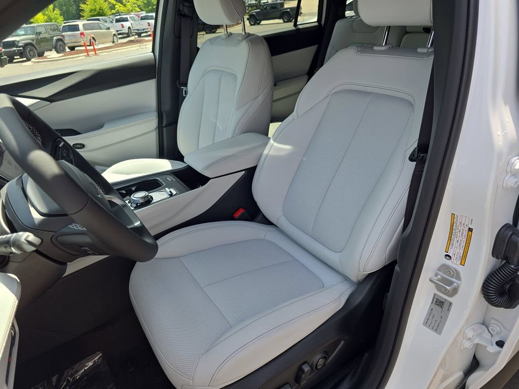 New 2026 Jeep Cherokee Limited AWD/4WD image 15