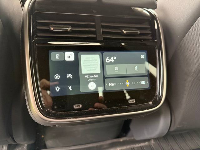 Used 2022 Rivian R1T Launch Edition AWD/4WD image 20