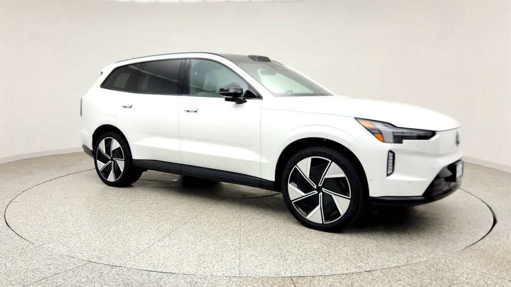 Used 2025 Volvo EX90 Plus AWD/4WD image 3