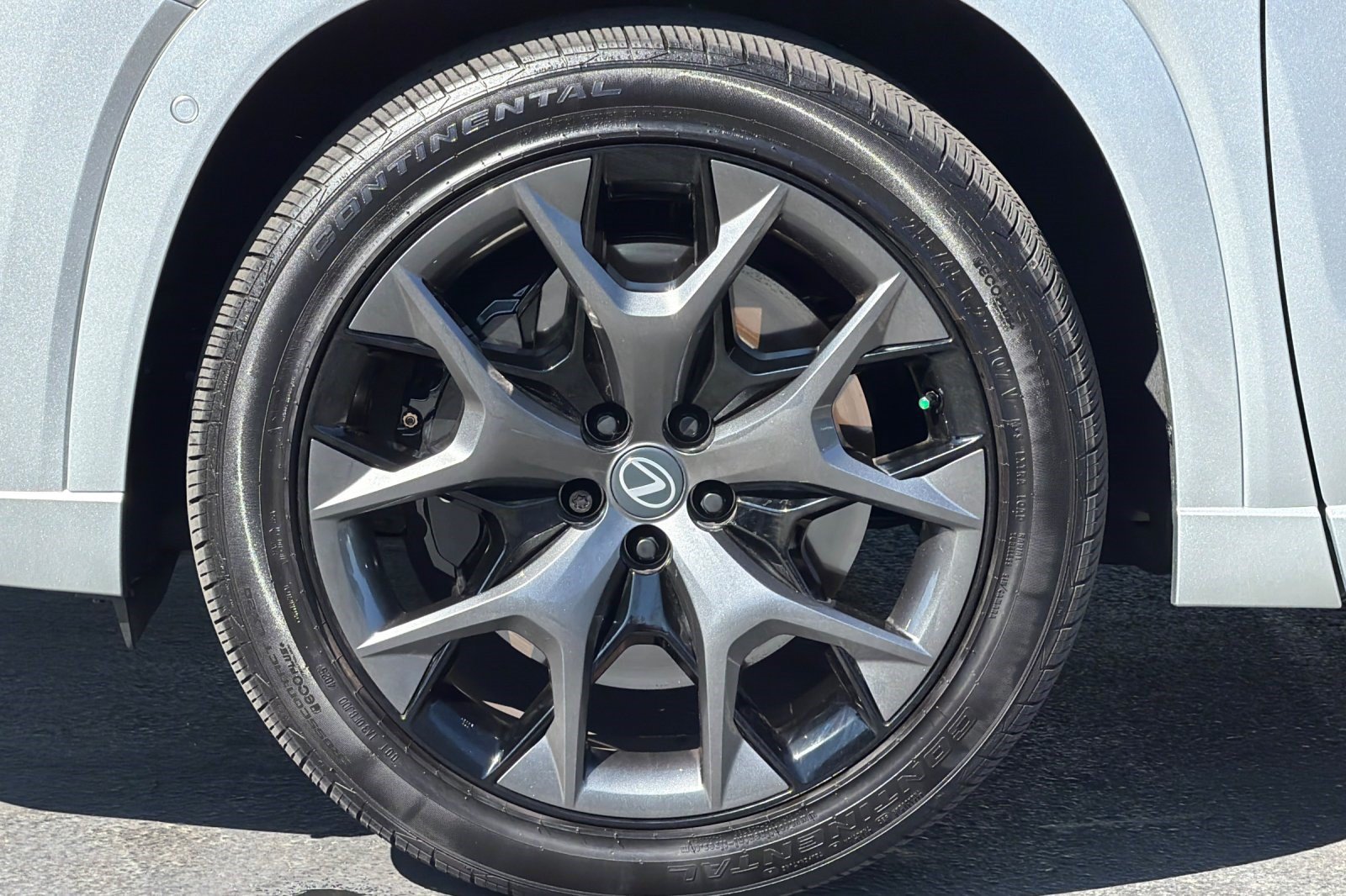 Certified 2026 Lexus TX 500h AWD w/ Technology Package image 38