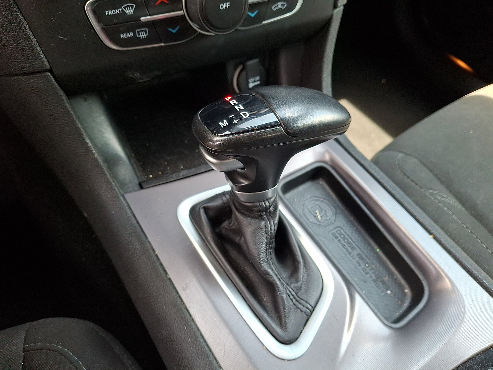 Used 2023 Dodge Charger SXT RWD image 15