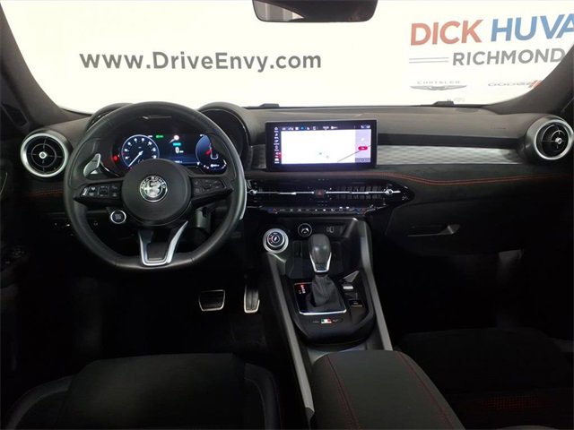 Used 2024 Alfa Romeo Tonale Veloce w/ Active Assist Package image 13