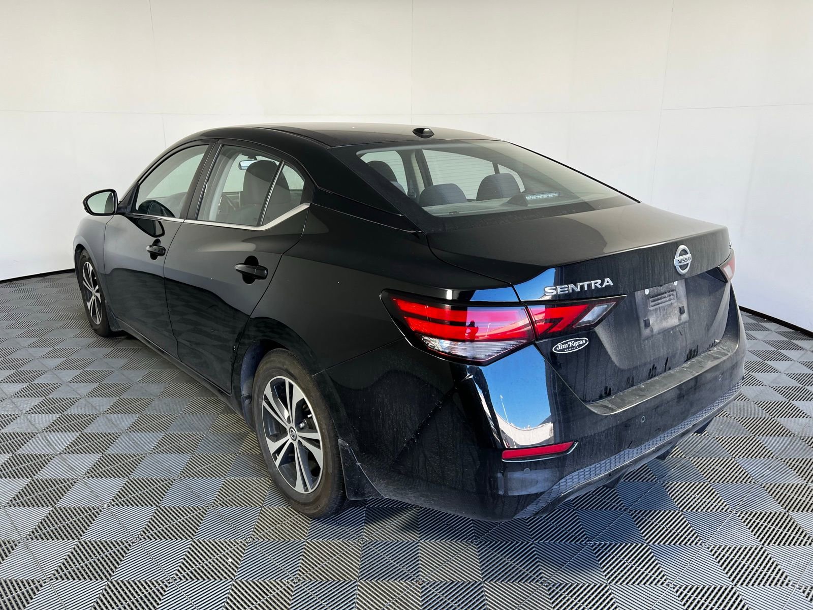 Used 2020 Nissan Sentra SV image 7