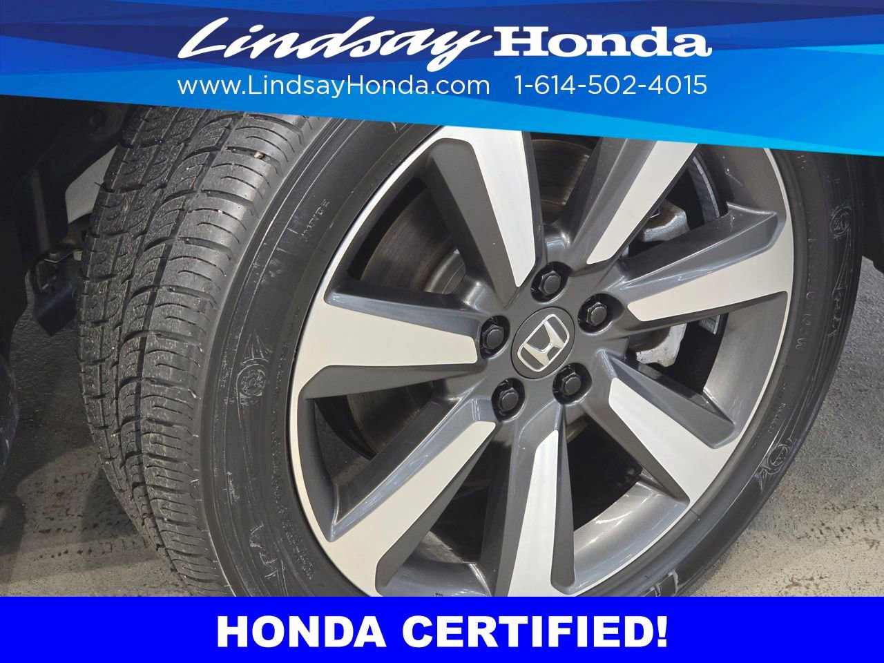 Certified 2024 Honda Pilot Touring image 26