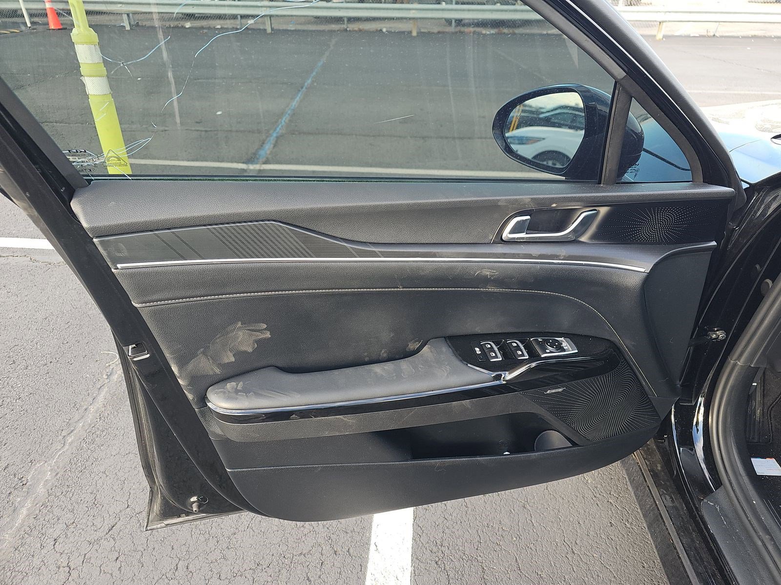 Used 2025 Kia K5 GT-Line w/ GT-Line Premium Package image 16