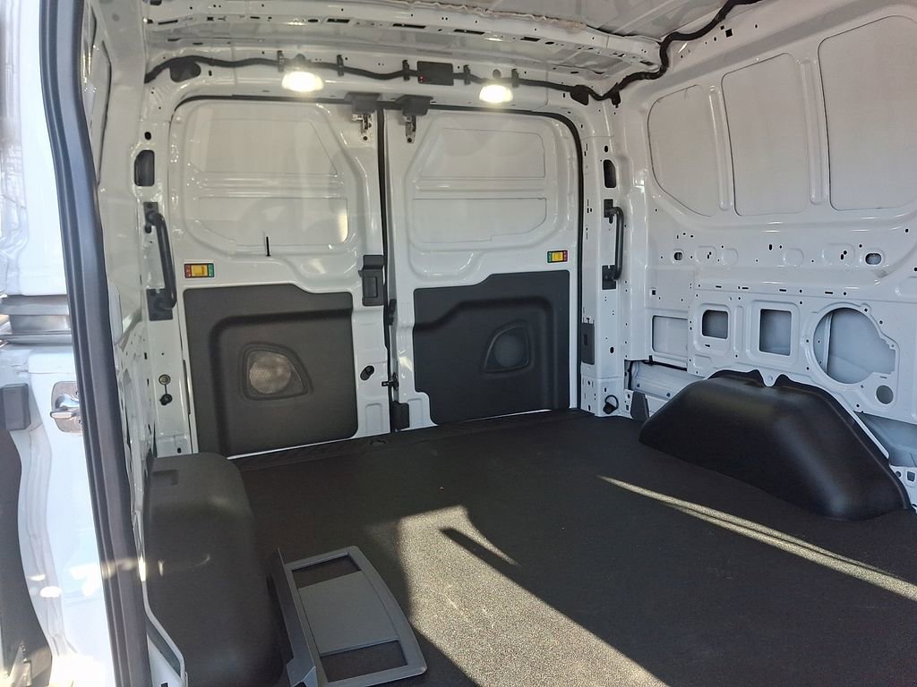 Certified 2025 Ford Transit 250 Low Roof image 11