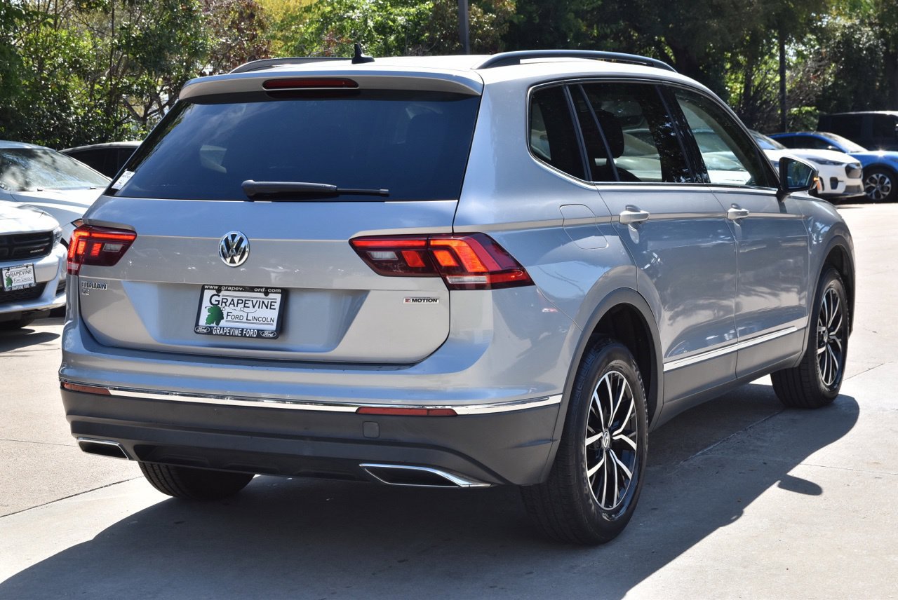 Used 2021 Volkswagen Tiguan SE AWD/4WD image 8