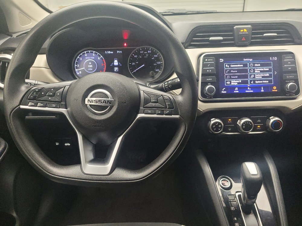 Used 2021 Nissan Versa SV FWD image 22
