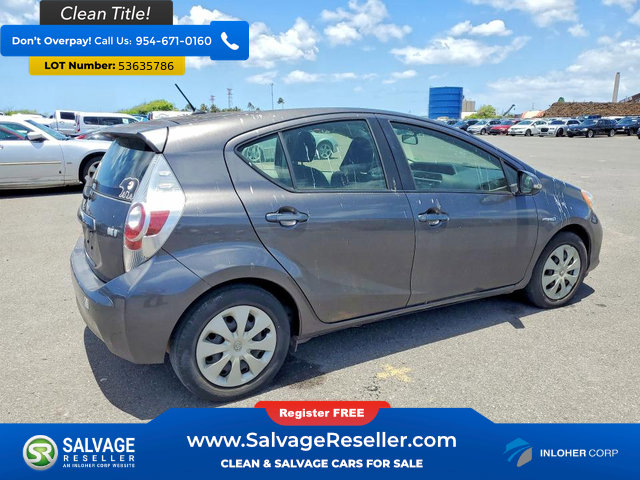 Used 2014 Toyota Prius C Two FWD image 4