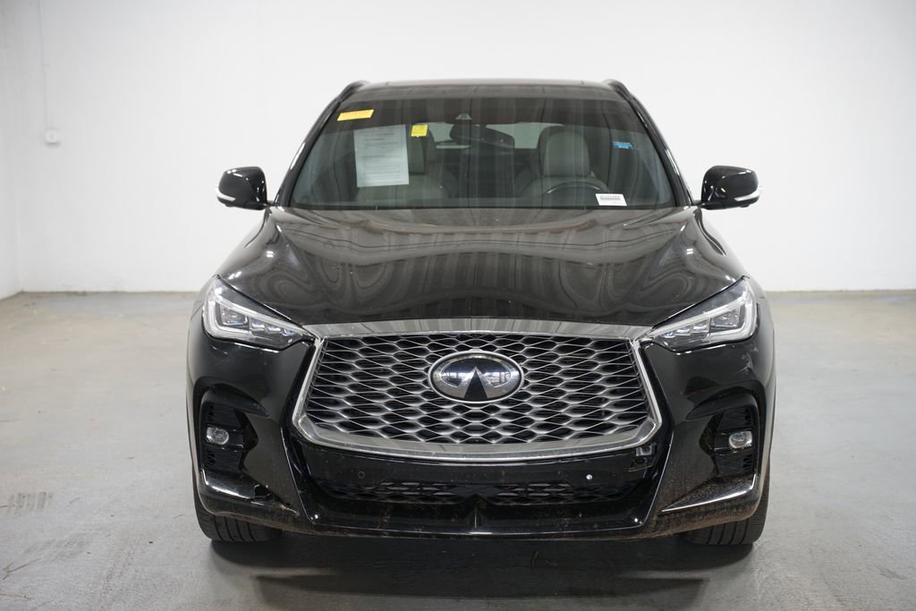 Used 2023 INFINITI QX55 Essential AWD/4WD image 2