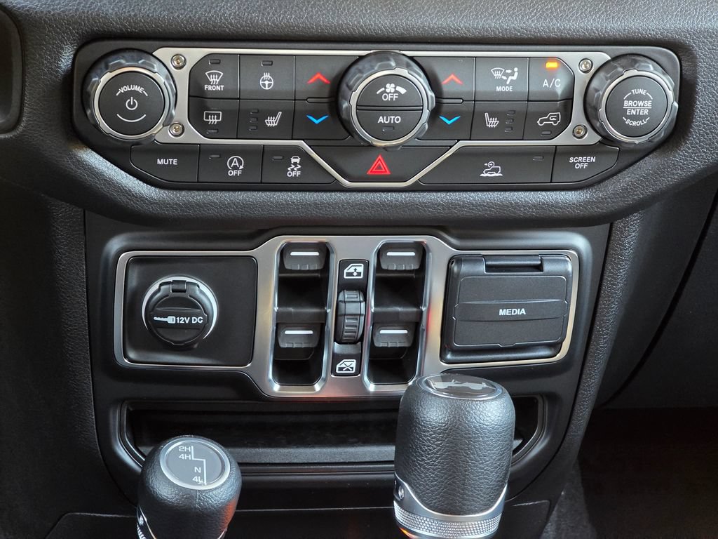 New 2026 Jeep Wrangler Unlimited Sport AWD/4WD image 32