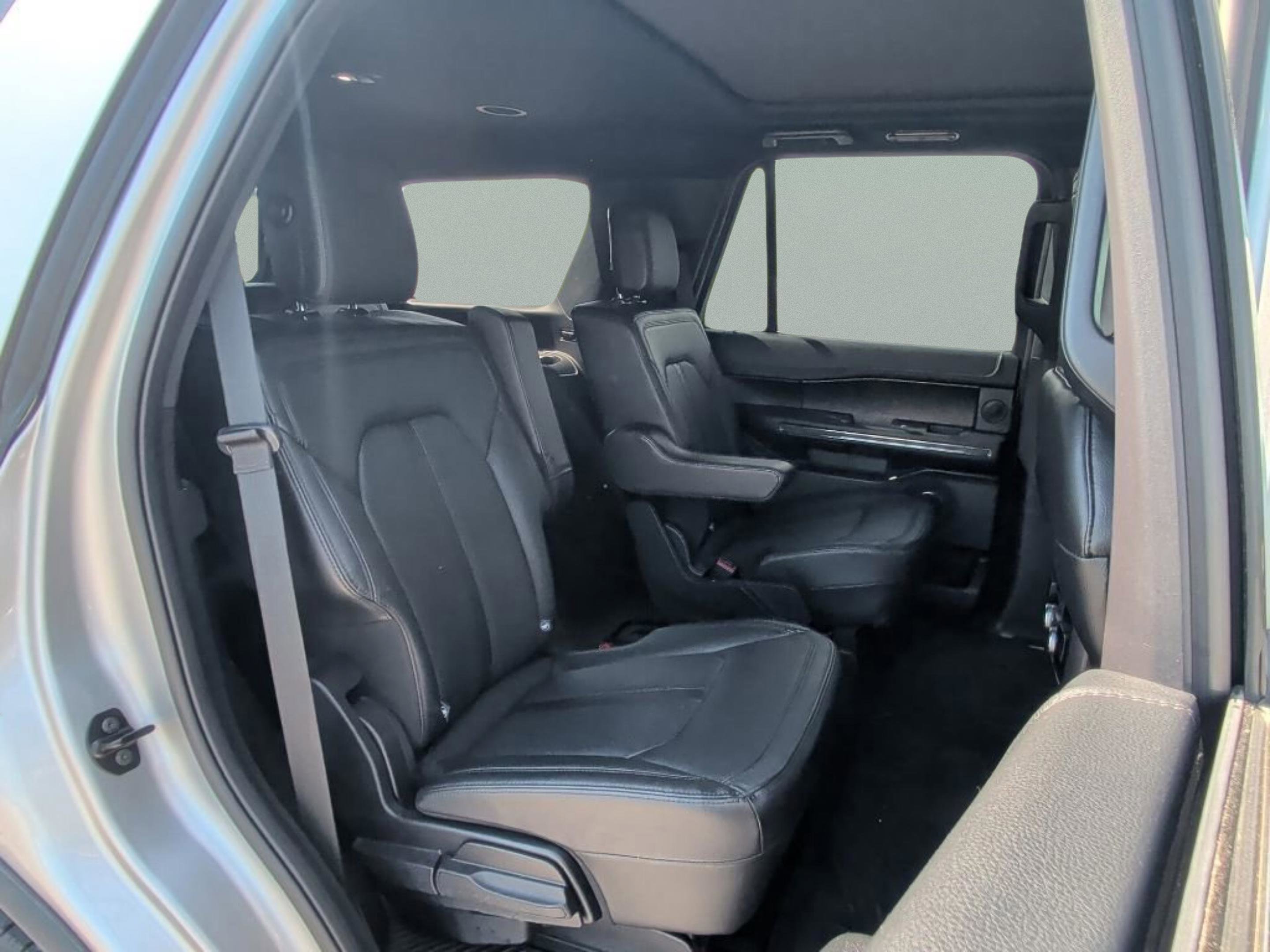 Used 2020 Ford Expedition Limited w/ Equipment Group 301A image 40