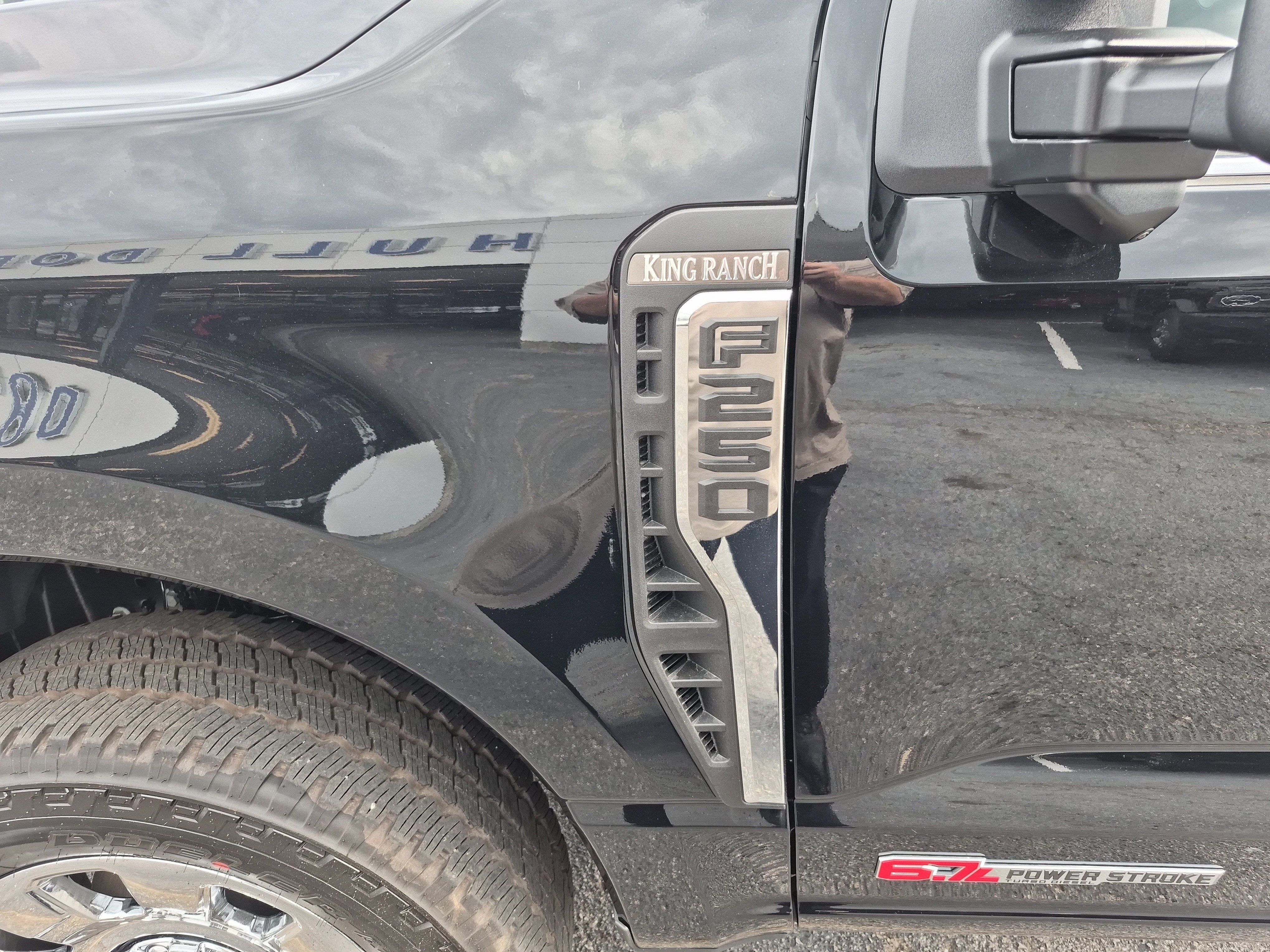 New 2026 Ford F250 King Ranch w/ Chrome Package image 11