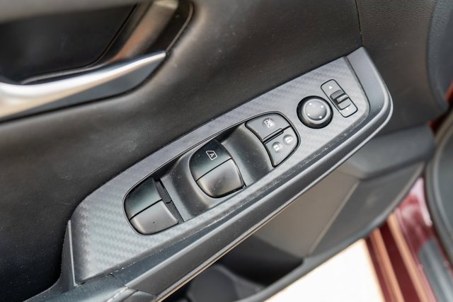 Certified 2024 Nissan Sentra SV w/ All-Weather Package FWD image 18