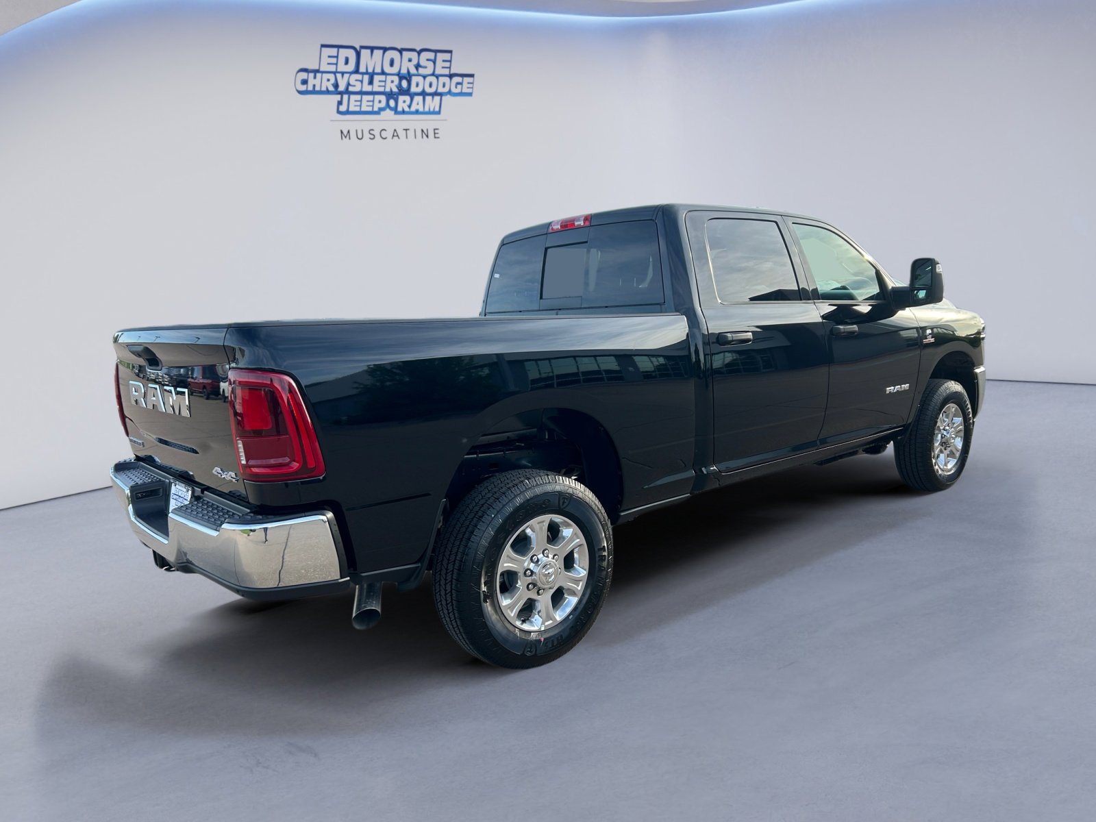 New 2026 RAM 2500 Big Horn AWD/4WD image 5