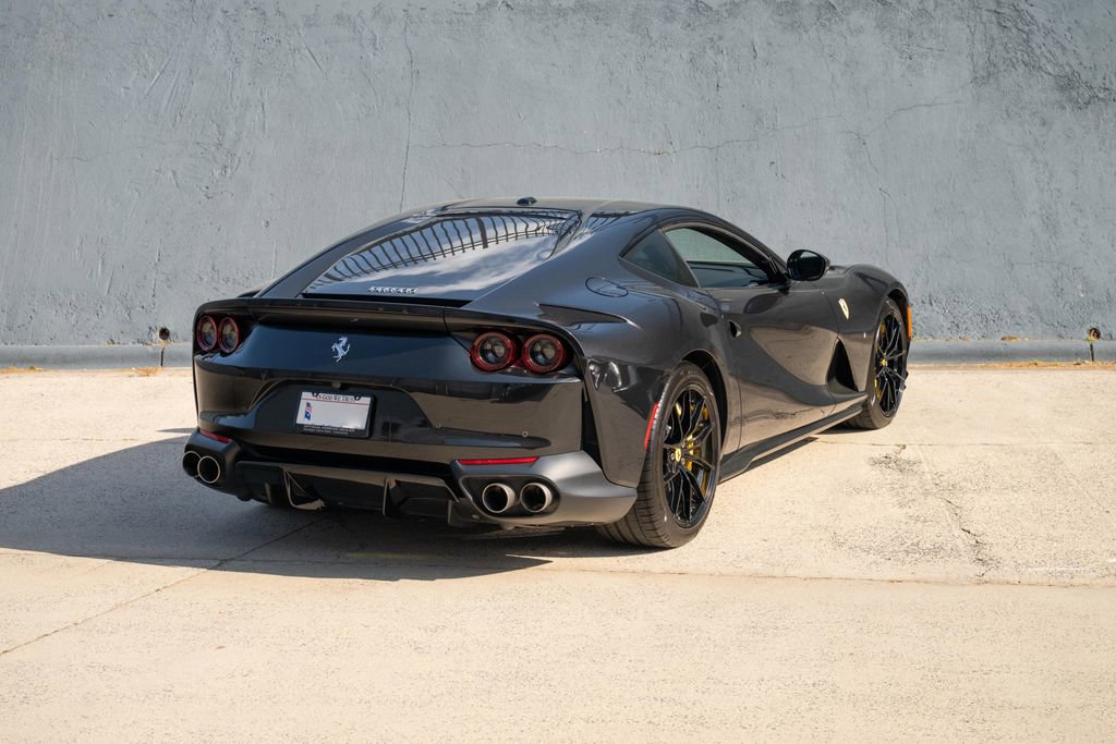 Used 2020 Ferrari 812 Superfast image 7