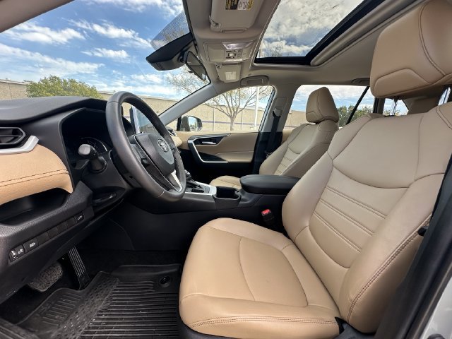 Used 2023 Toyota RAV4 XLE Premium FWD image 23