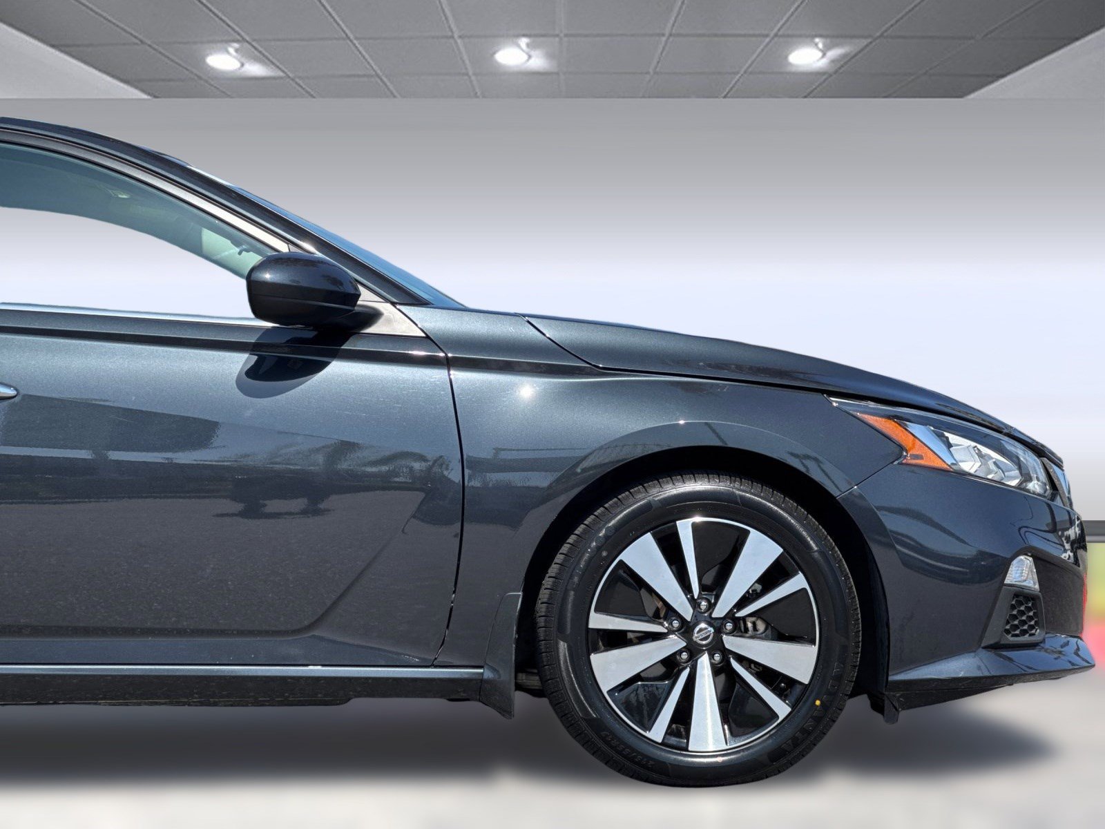 Used 2022 Nissan Altima 2.5 SV FWD image 33