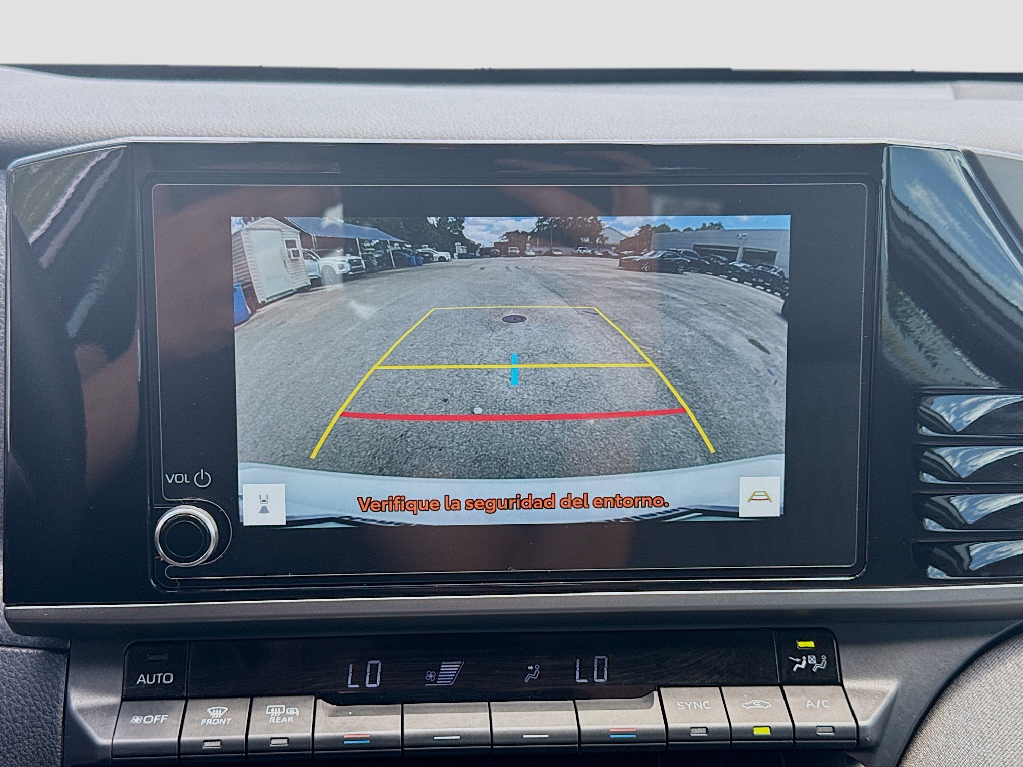 Used 2025 Toyota Camry LE FWD image 13
