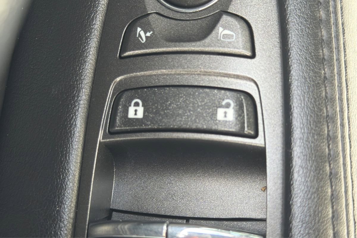 Used 2015 INFINITI QX60 Base image 38