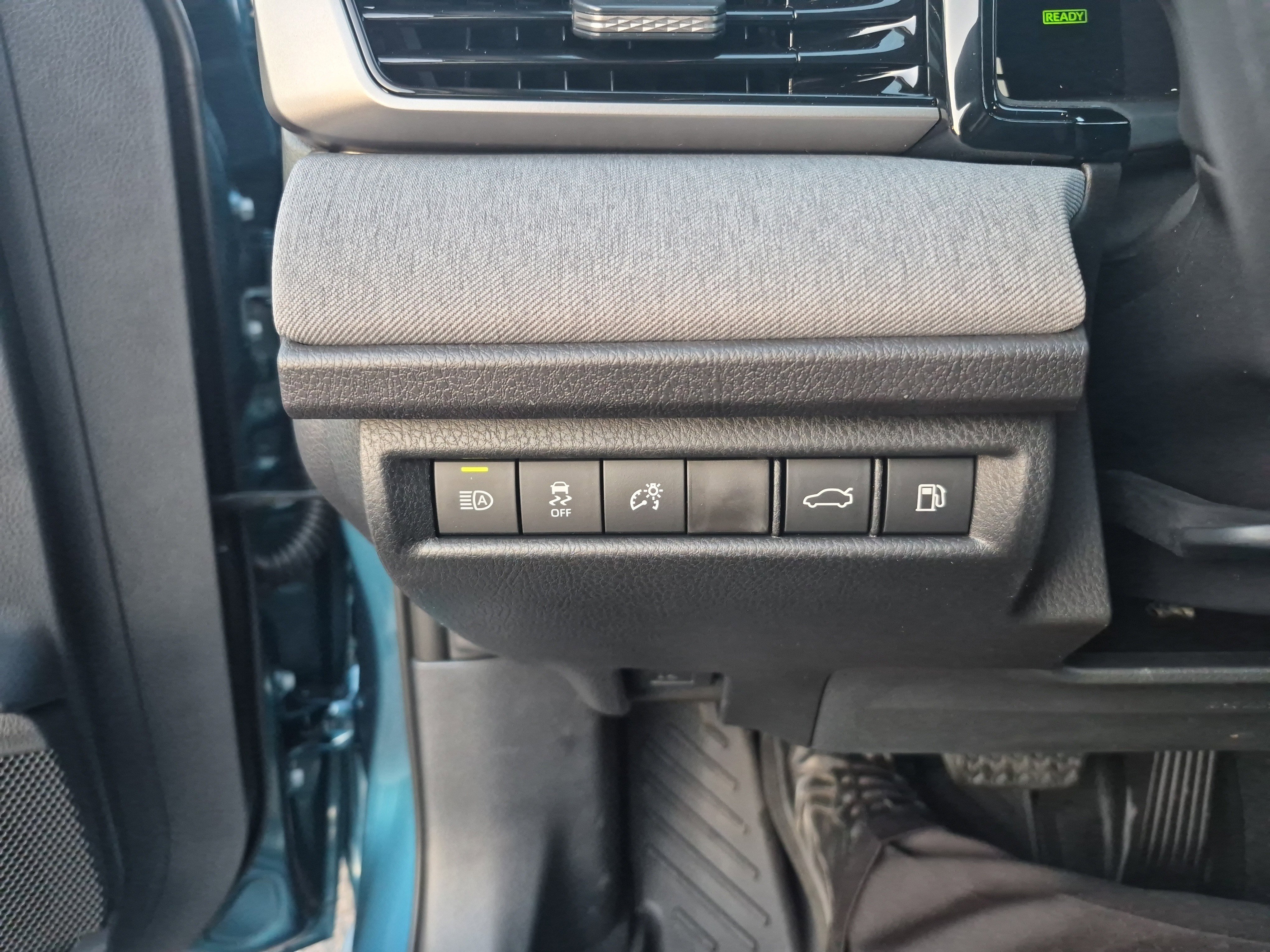 Used 2026 Toyota Camry LE image 19