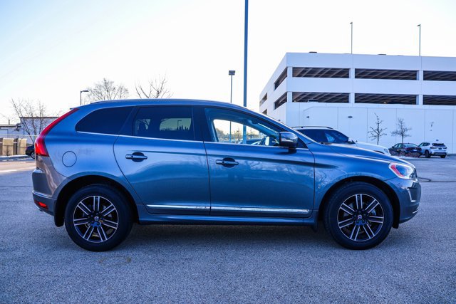 Used 2016 Volvo XC60 T6 Platinum w/ Climate Package image 4