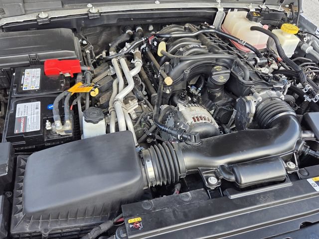 Used 2023 Jeep Gladiator Sport AWD/4WD image 10