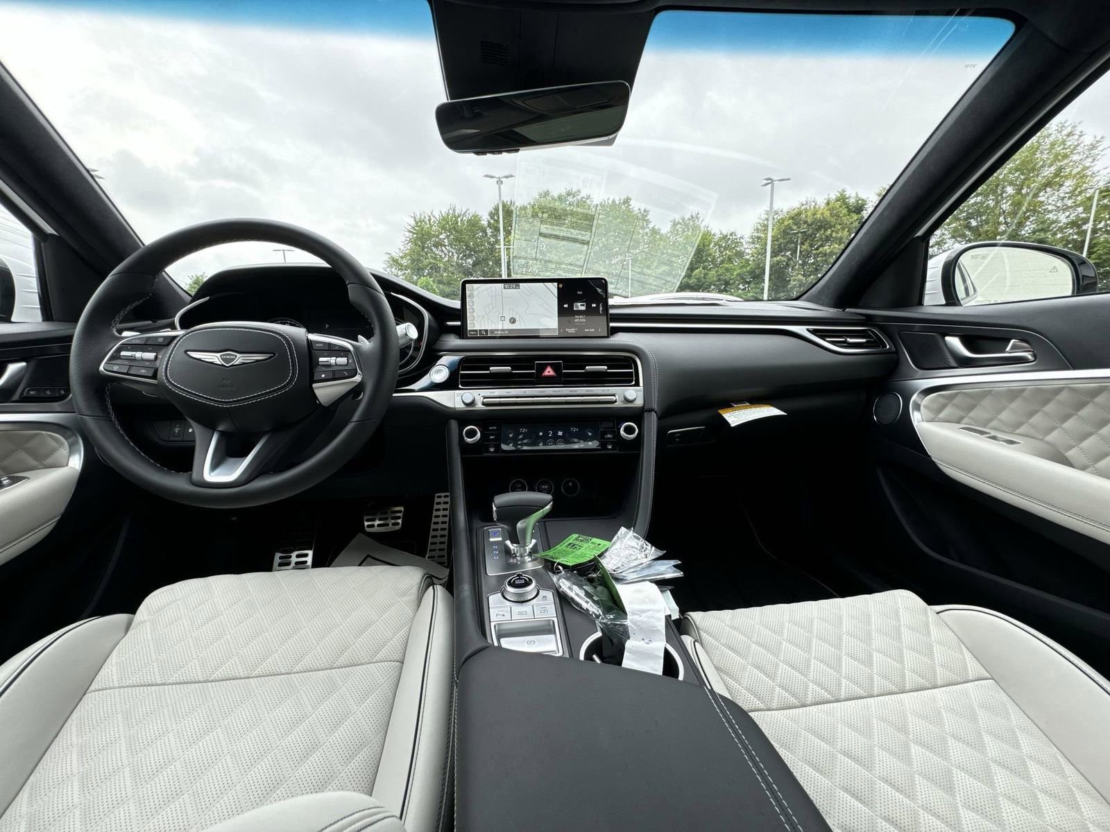 New 2025 Genesis G70 3.3T Advanced w/ Sport Prestige Package image 10