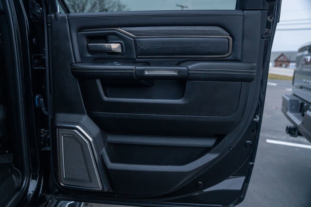 Used 2019 RAM 2500 Limited image 14