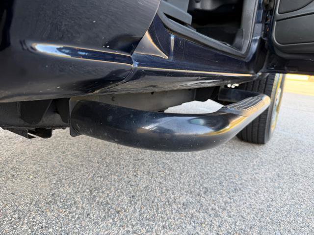 Used 2006 GMC Sierra 2500 SLE w/ Snow Plow Prep Package image 31