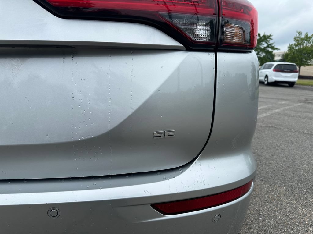 Used 2024 Mitsubishi Outlander SE AWD/4WD image 33