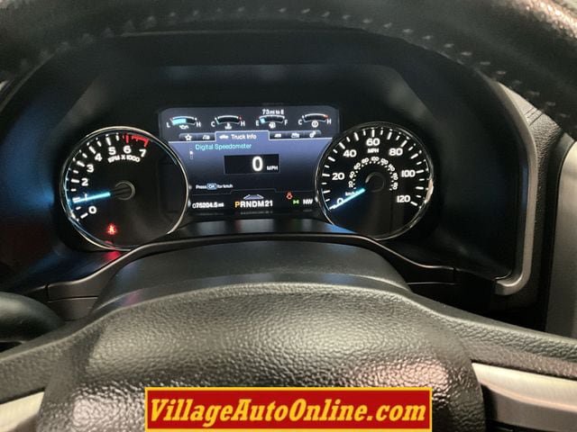 Used 2016 Ford F150 Platinum w/ Equipment Group 701A Luxury AWD/4WD image 14