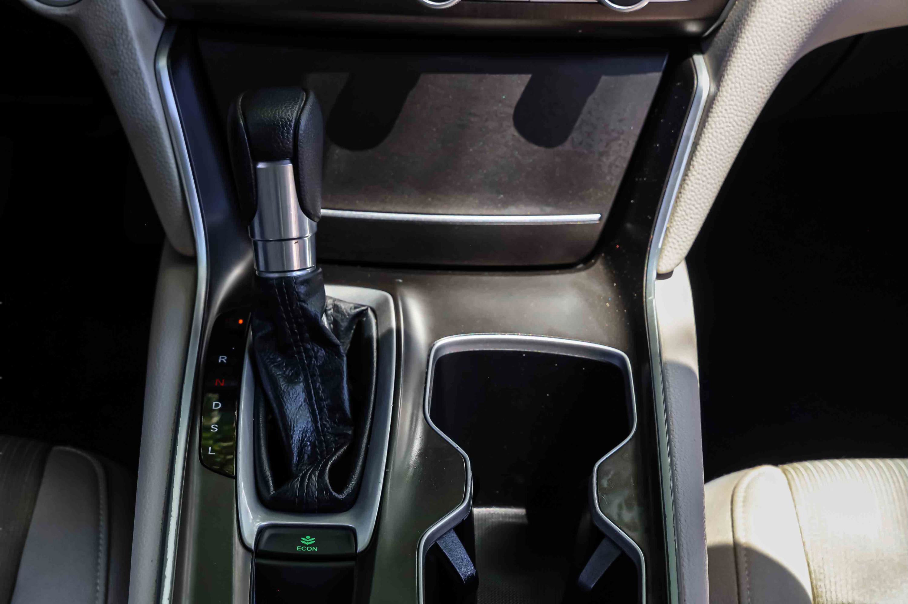 Used 2019 Honda Accord LX image 12