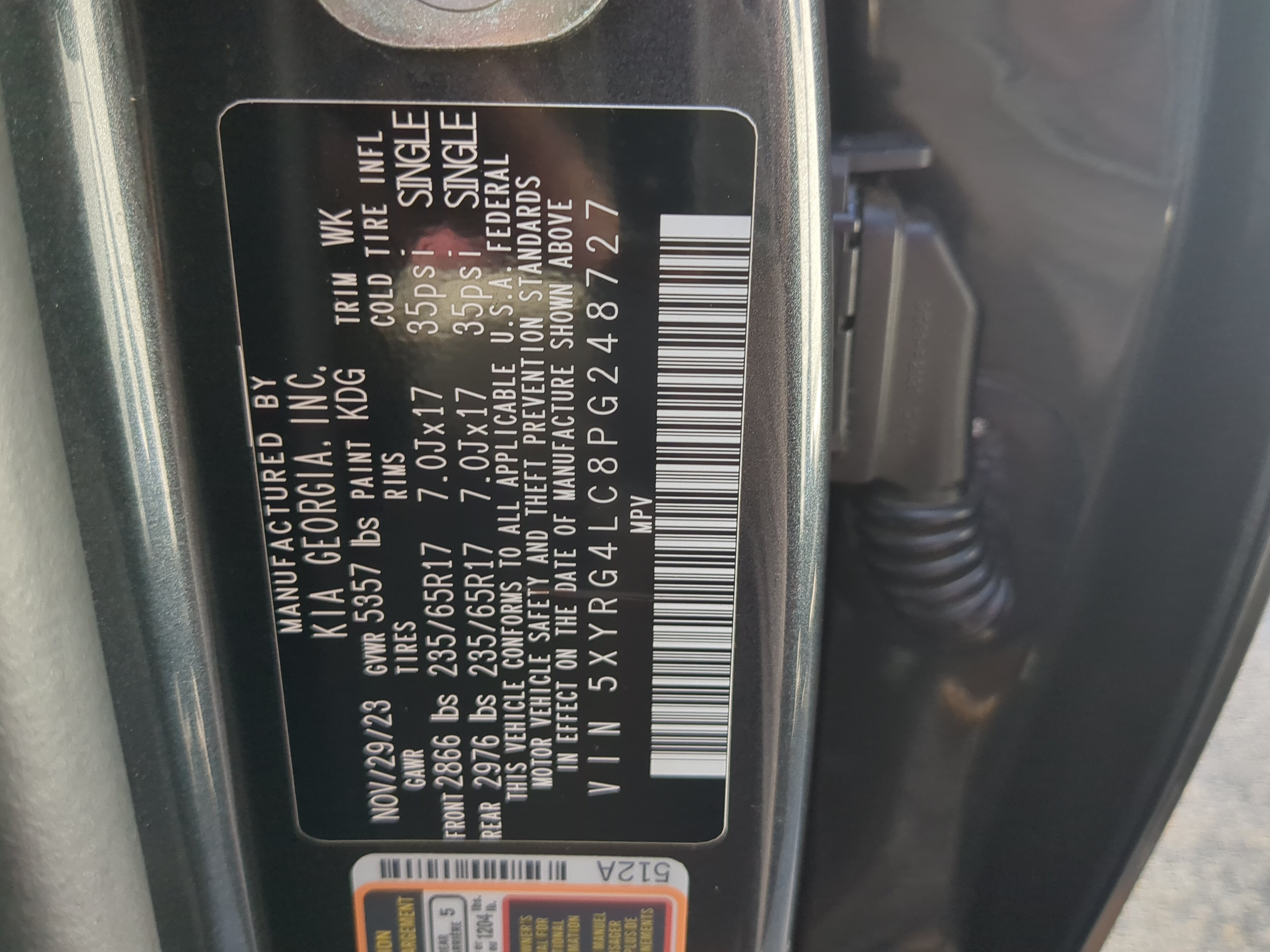 Used 2023 Kia Sorento LX FWD image 25