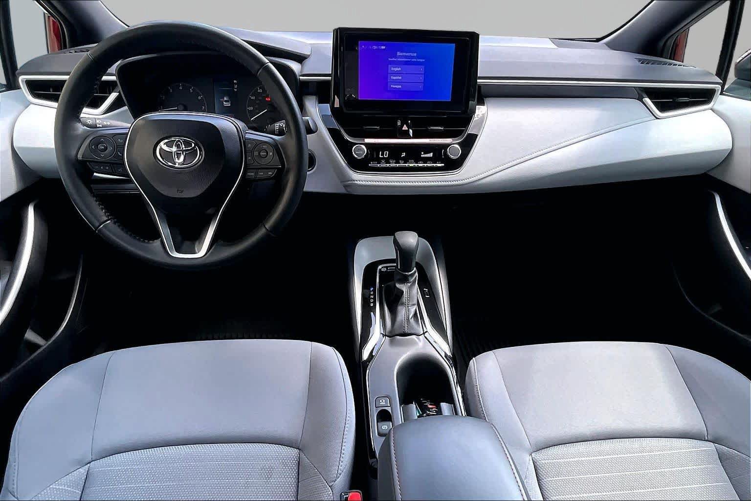 Used 2025 Toyota Corolla SE FWD image 16