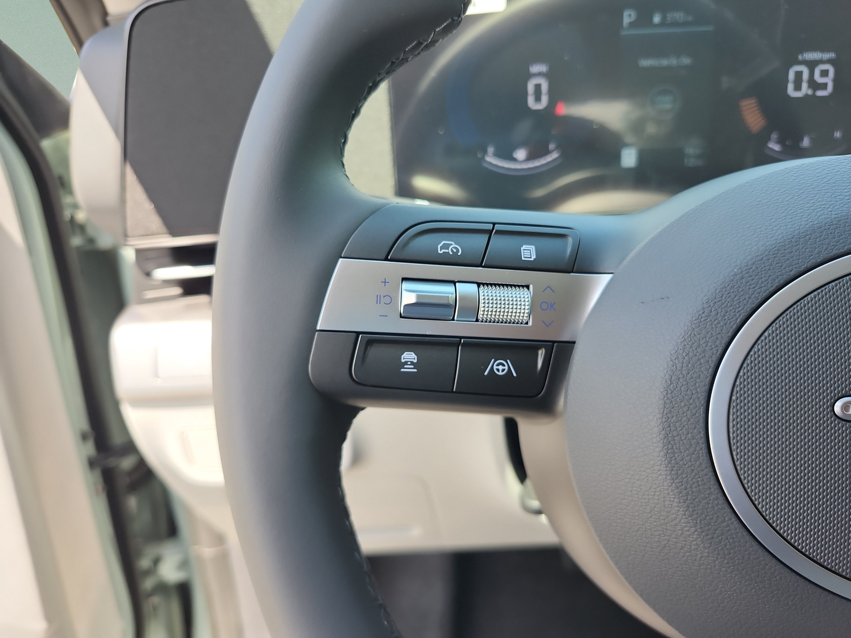 New 2027 Hyundai Kona SEL Sport FWD image 12
