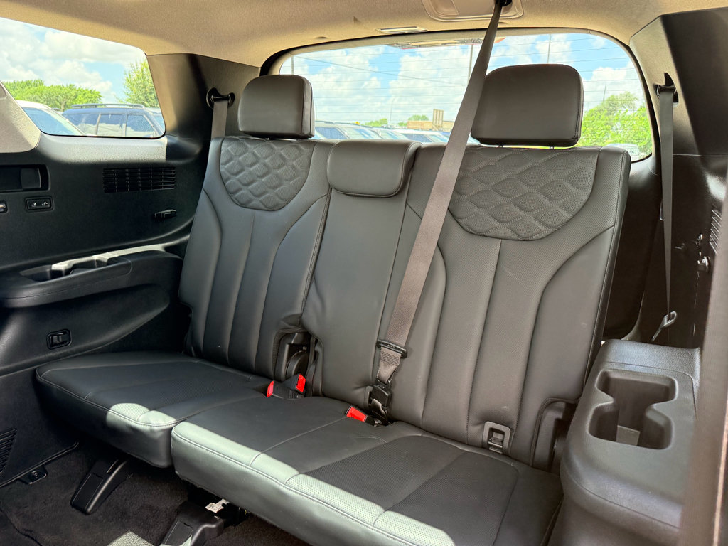 Used 2022 Hyundai Palisade Limited AWD/4WD image 17