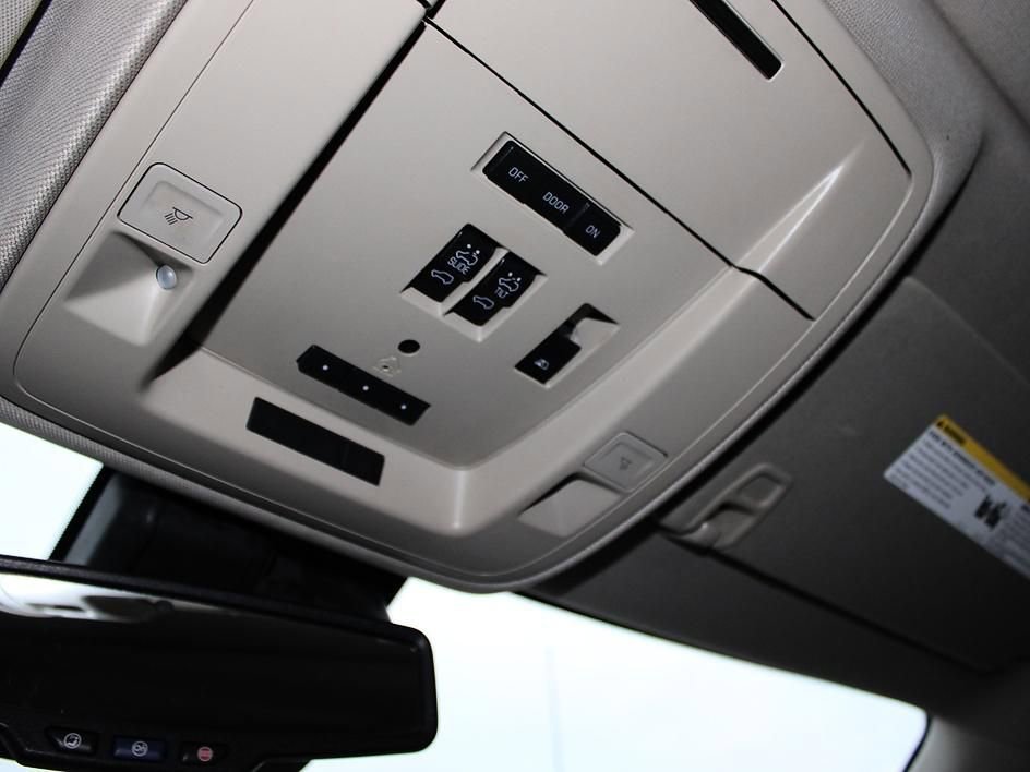 Used 2016 GMC Sierra 1500 Denali w/ Enhanced Driver Alert Package image 17