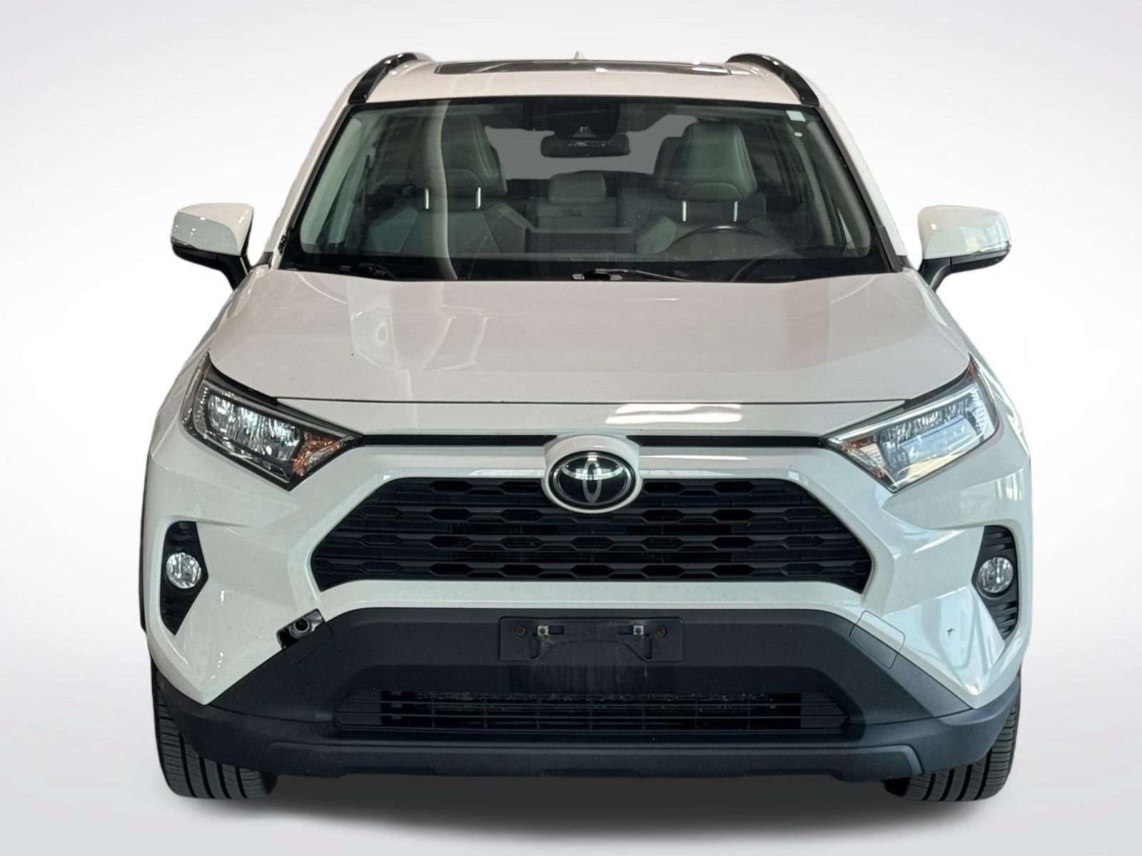 Used 2020 Toyota RAV4 XLE Premium AWD/4WD image 3