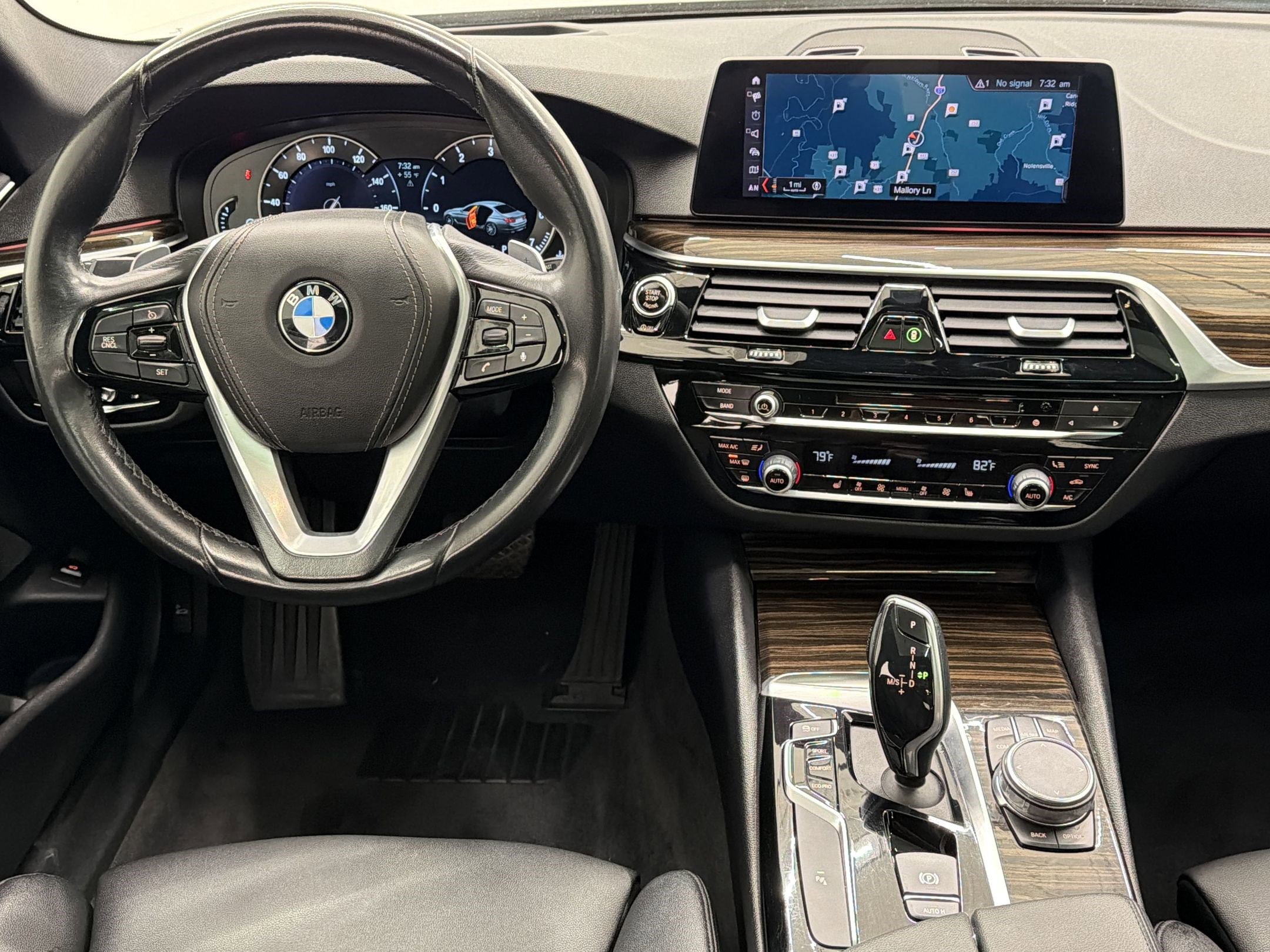 Used 2019 BMW 530i w/ Convenience Package image 28