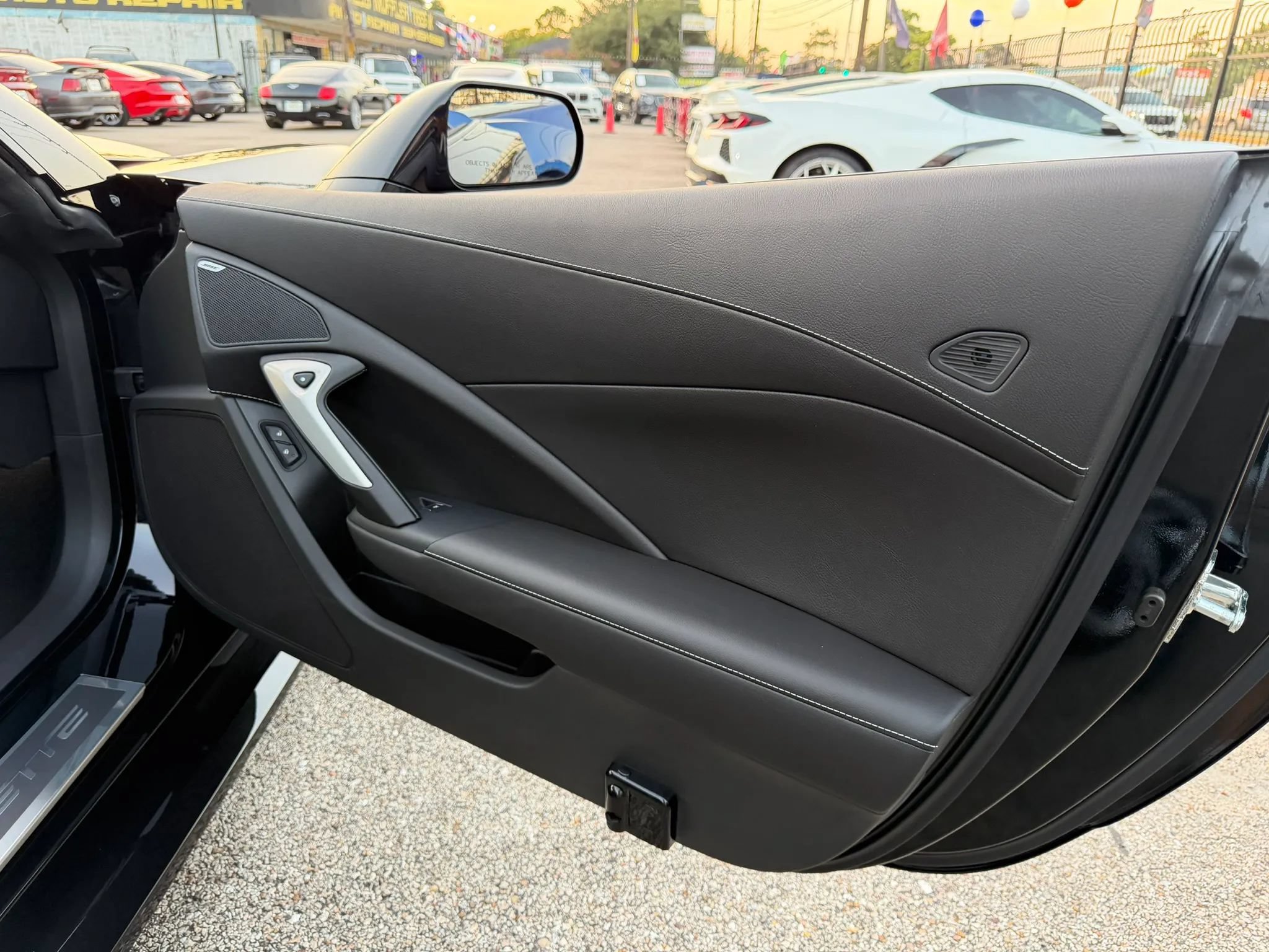 Used 2018 Chevrolet Corvette Z06 RWD image 18