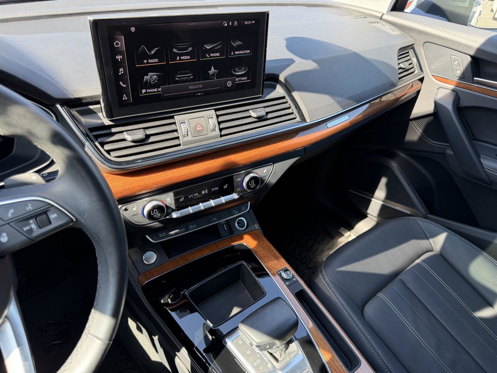 Used 2023 Audi Q5 2.0T Premium Plus w/ Premium Plus Package image 17