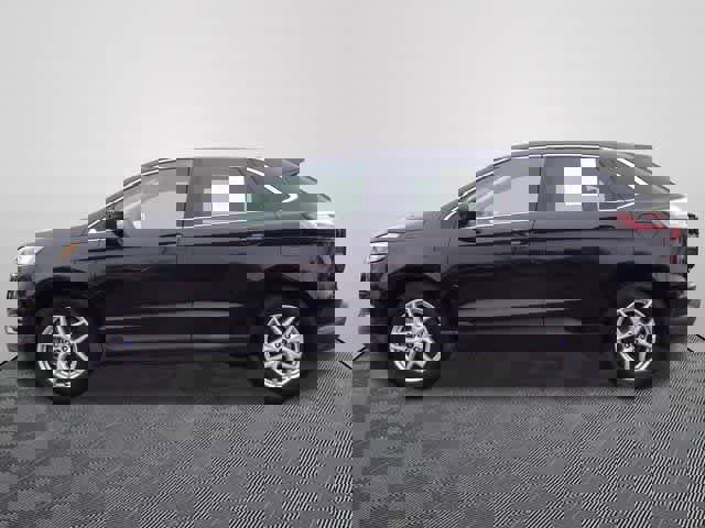 Used 2022 Ford Edge SEL image 2