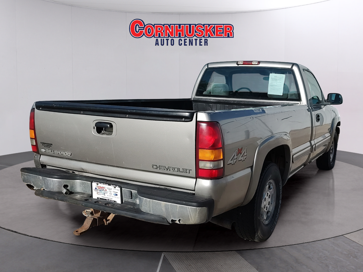 Used 2000 Chevrolet Silverado 1500 LS w/ Firm Ride Suspension Pkg AWD/4WD image 7