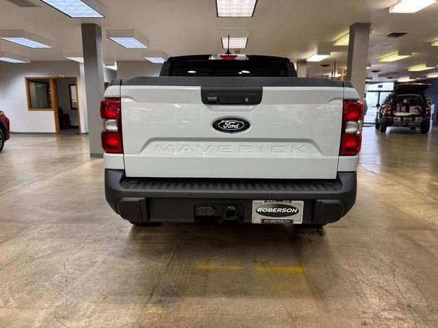 New 2025 Ford Maverick Lariat w/ Black Appearance Package image 6