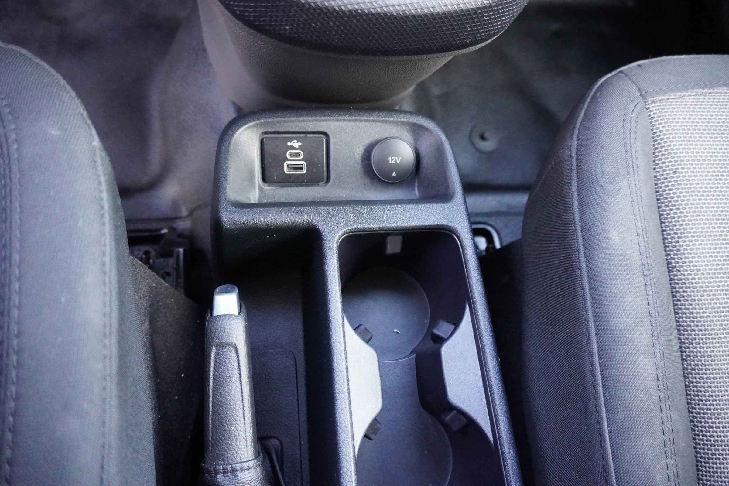 Used 2022 Ford Transit Connect XL image 19