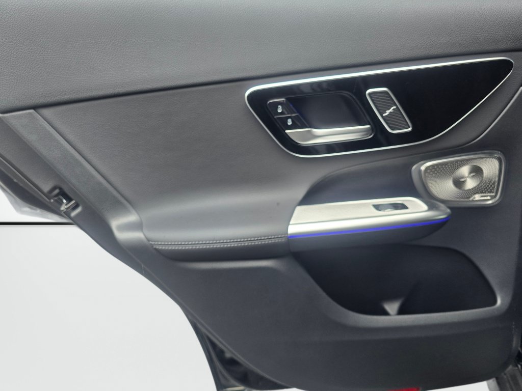 New 2026 Mercedes-Benz GLC 300 4MATIC image 19