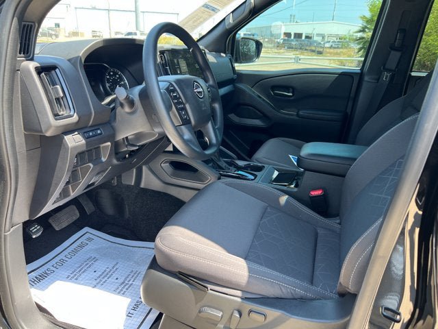 Used 2026 Nissan Frontier SV w/ Tow Package RWD image 17
