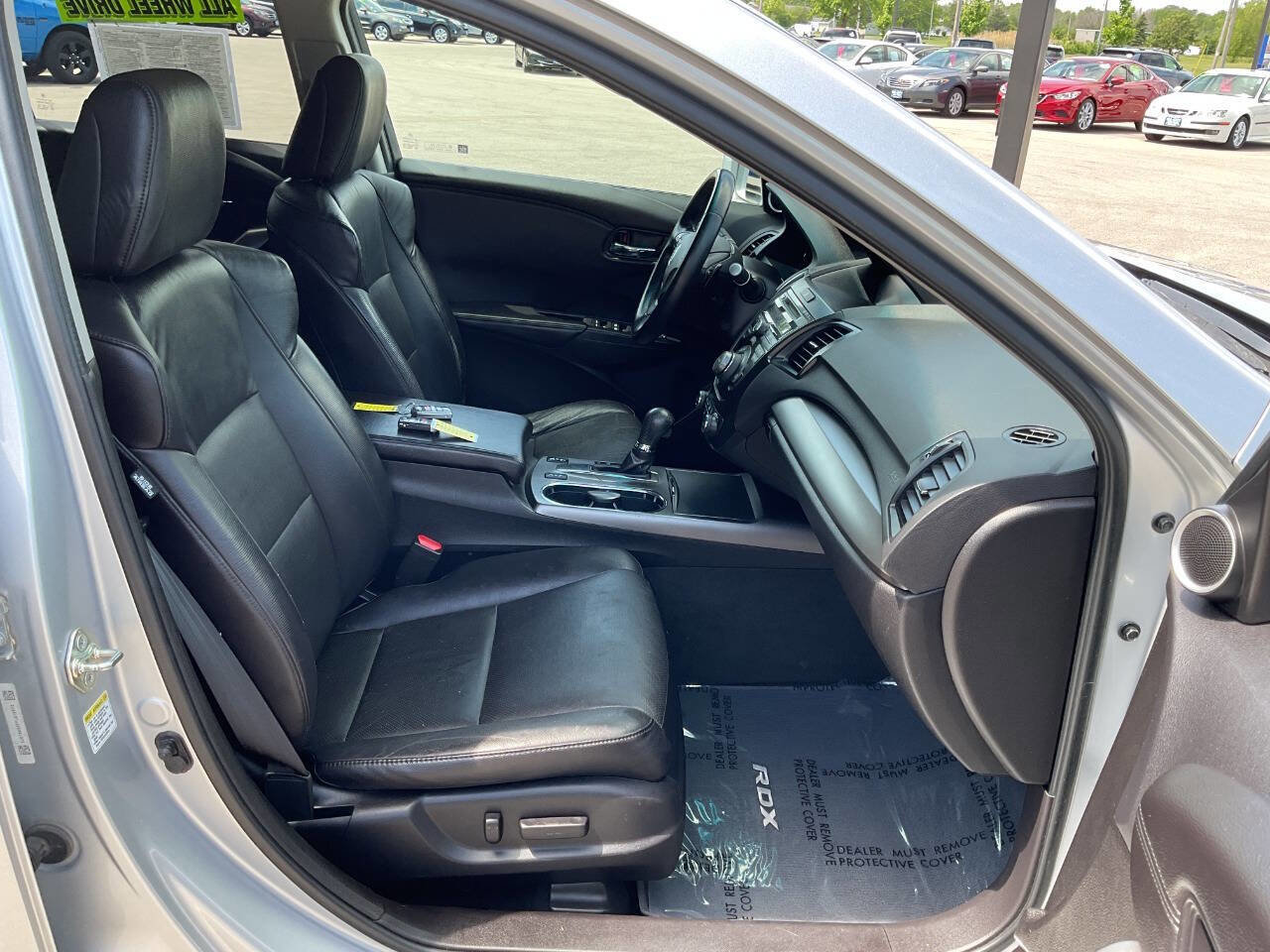 Used 2015 Acura RDX AWD w/ Technology Package image 39