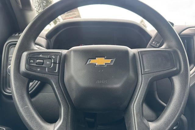 Used 2025 Chevrolet Silverado 1500 W/T image 31